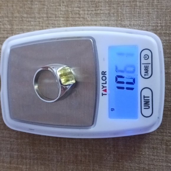 925 Silver Light Yellow Crystal Ring - Picture 8 of 11